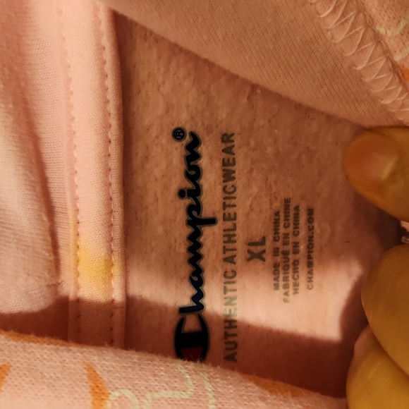 Champion sweater for girls size xl - Picture 3 of 3